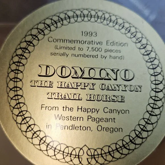 Breyer Domino Happy Canyon Trail Horse - paint, pinto CE - western - Picture 5 of 12